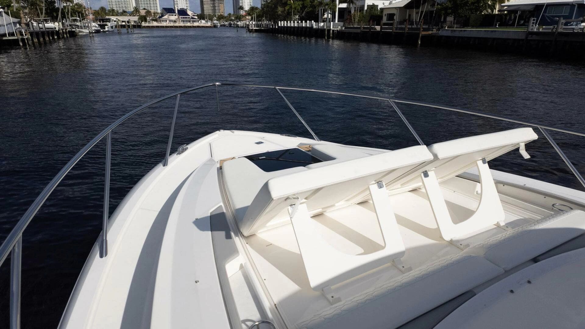 2022 Tiara Yachts 43 LE
