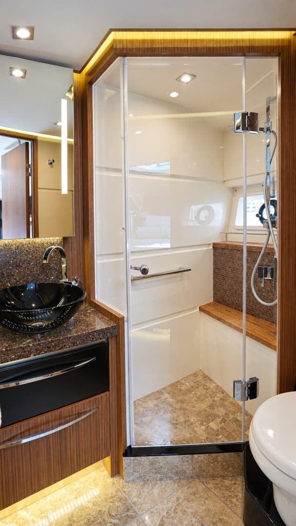2016 Sea Ray L650 Fly