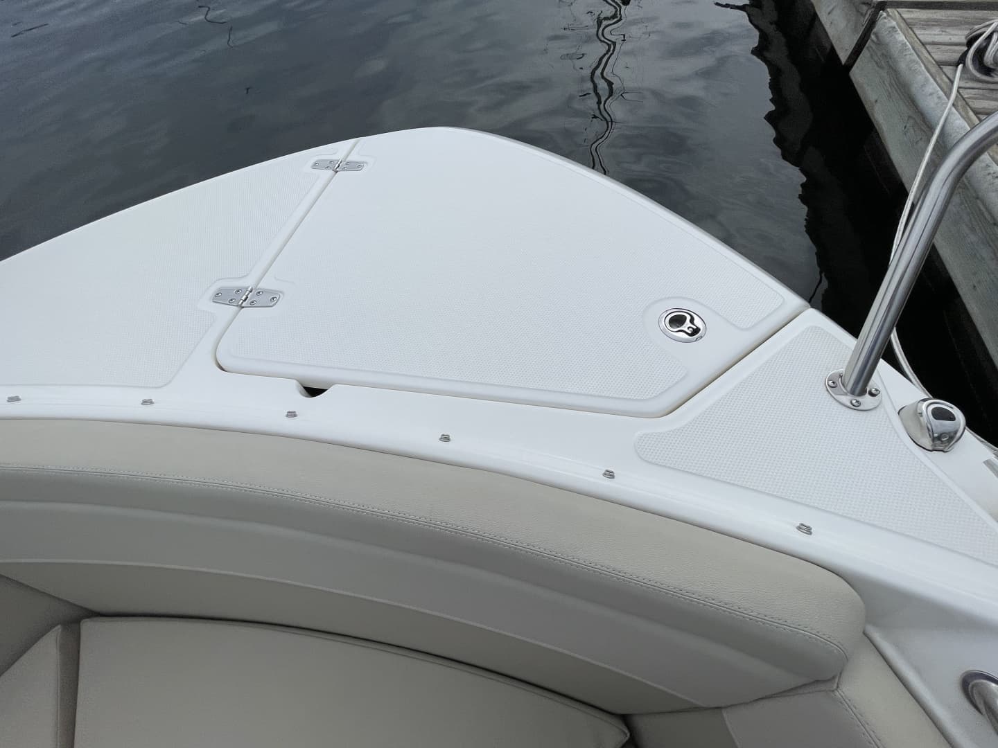 2023 Boston Whaler 