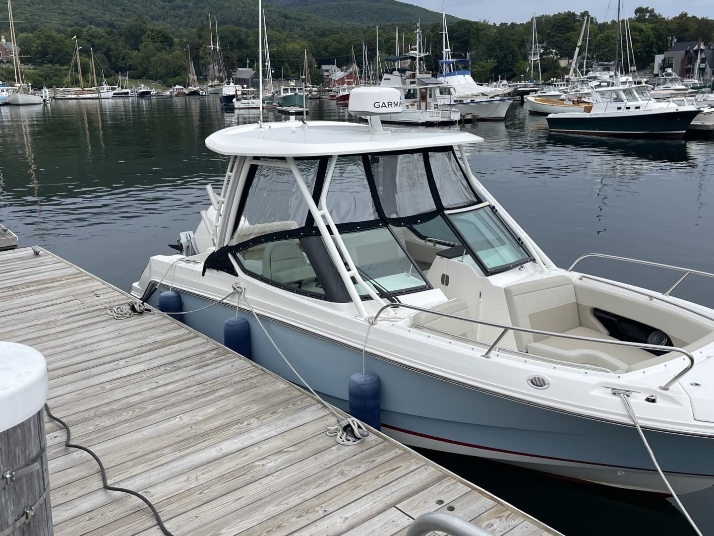 2023 Boston Whaler 