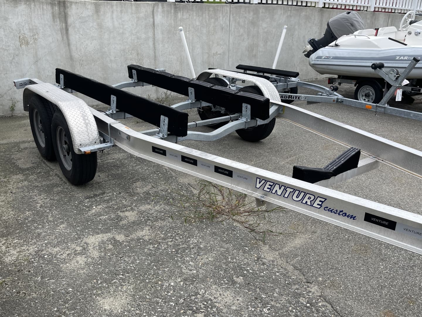 2023 Boston Whaler 