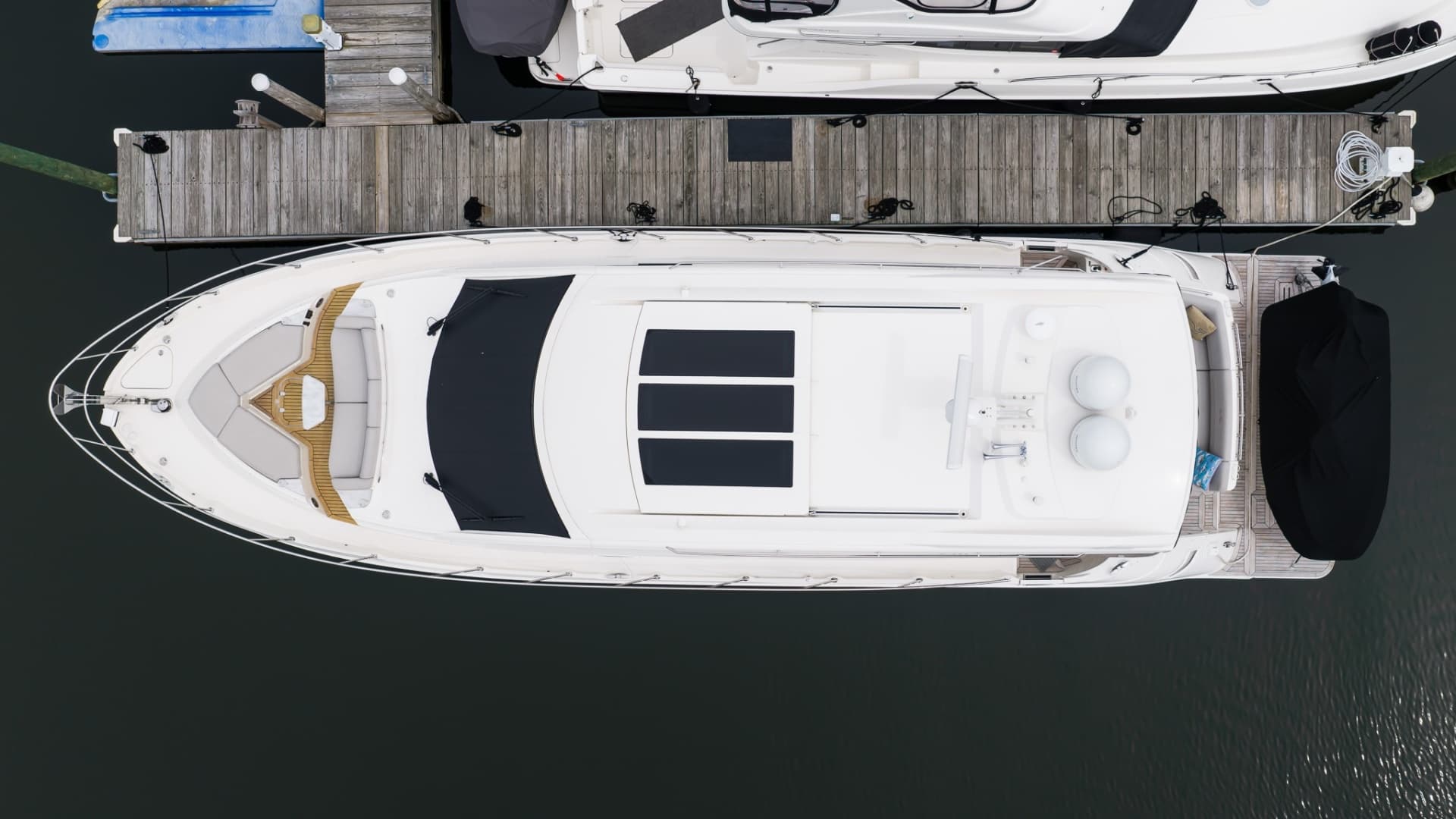 2018 Sea Ray L550