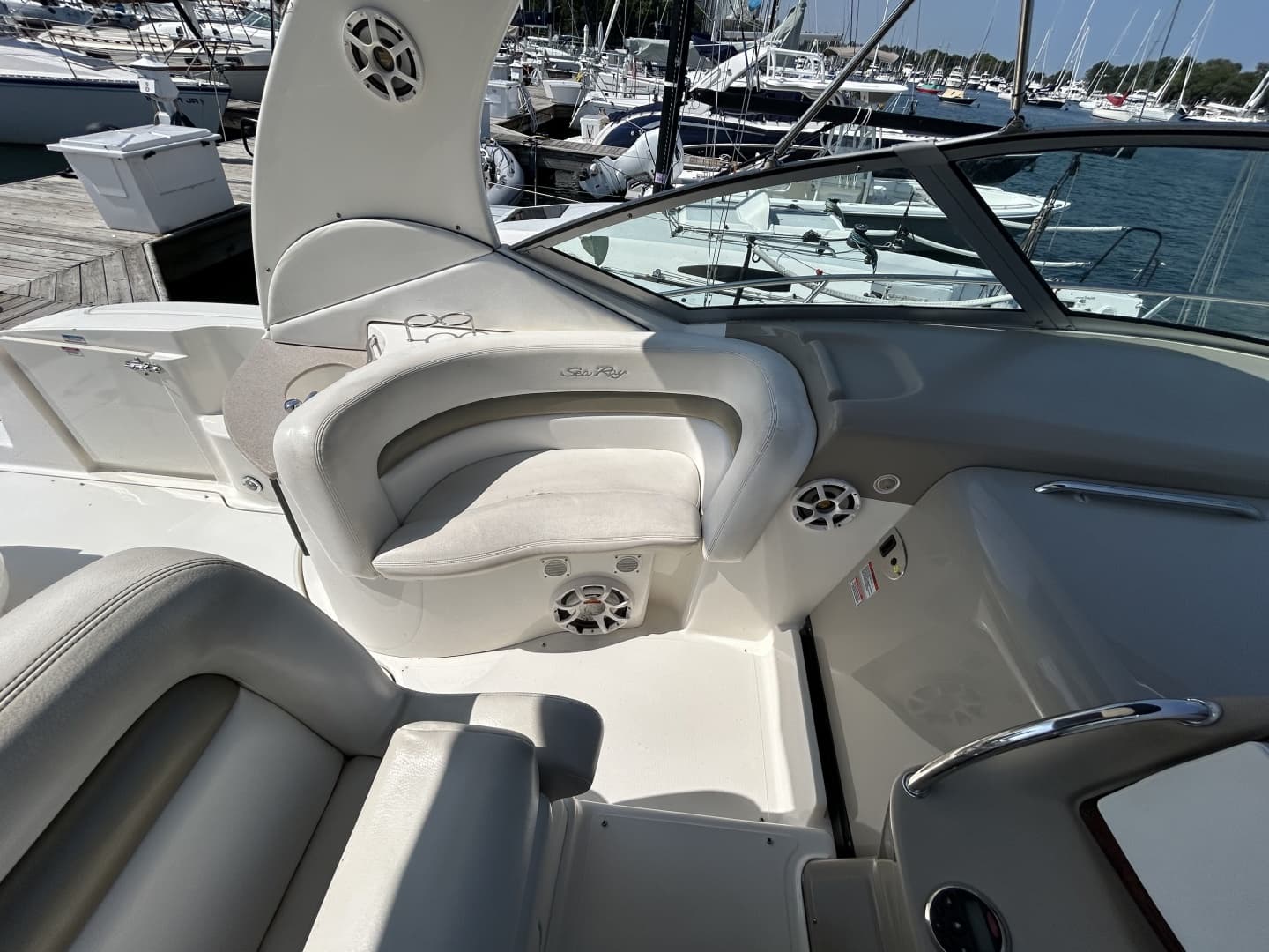 2006 Sea Ray 320 Sundancer