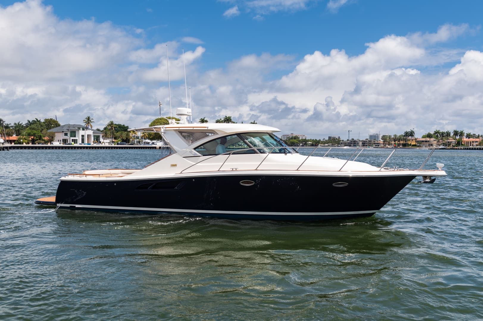2013 Tiara Yachts 3600 Coronet