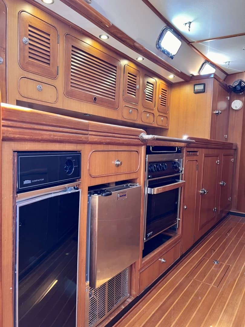2001 Hylas 54 RS