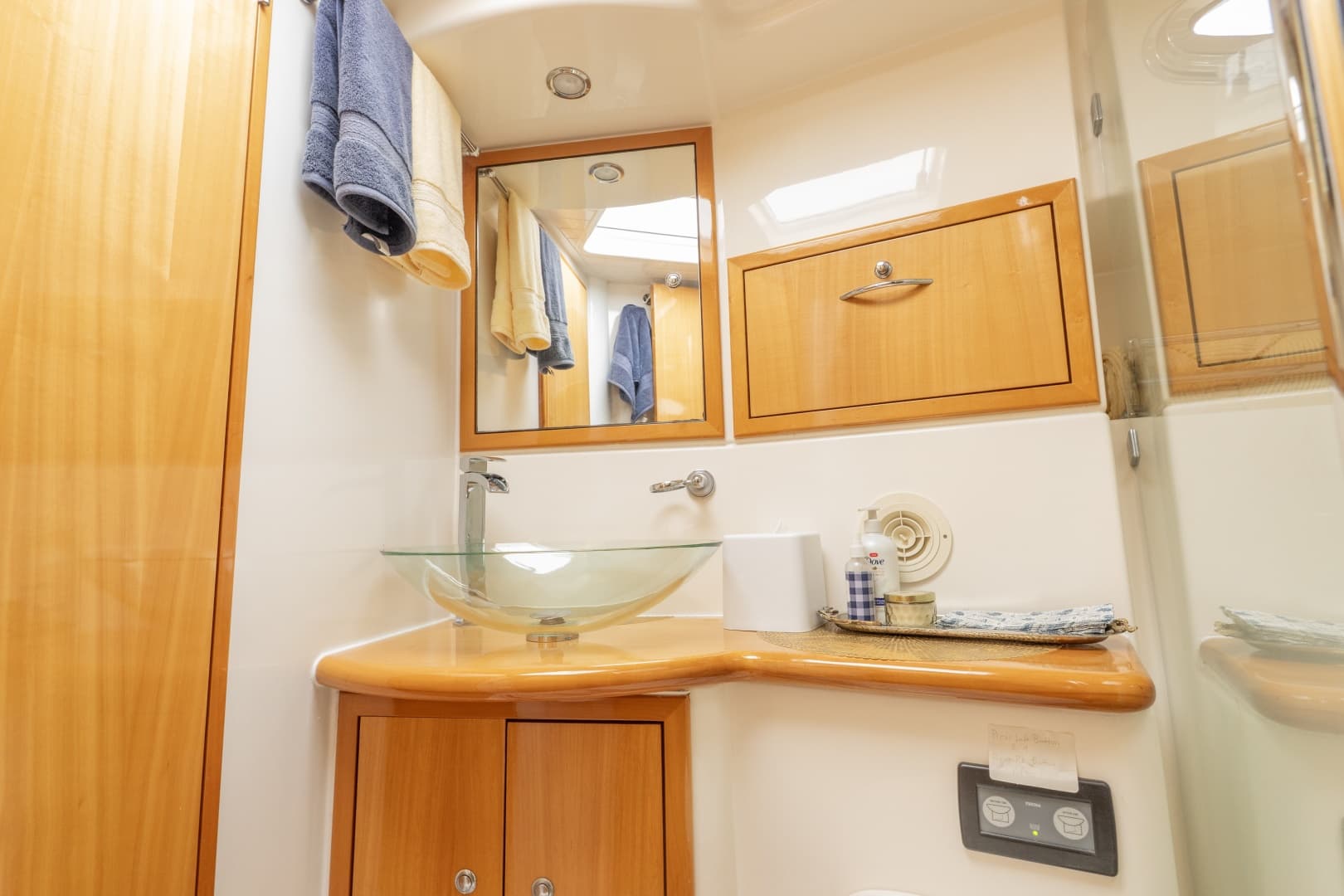 2008 Maritimo 52