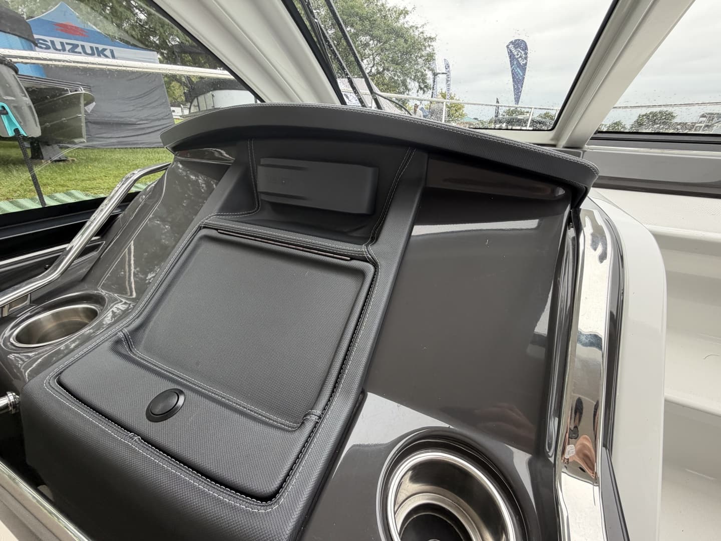 2018 Monterey 360 Sport-Coupe