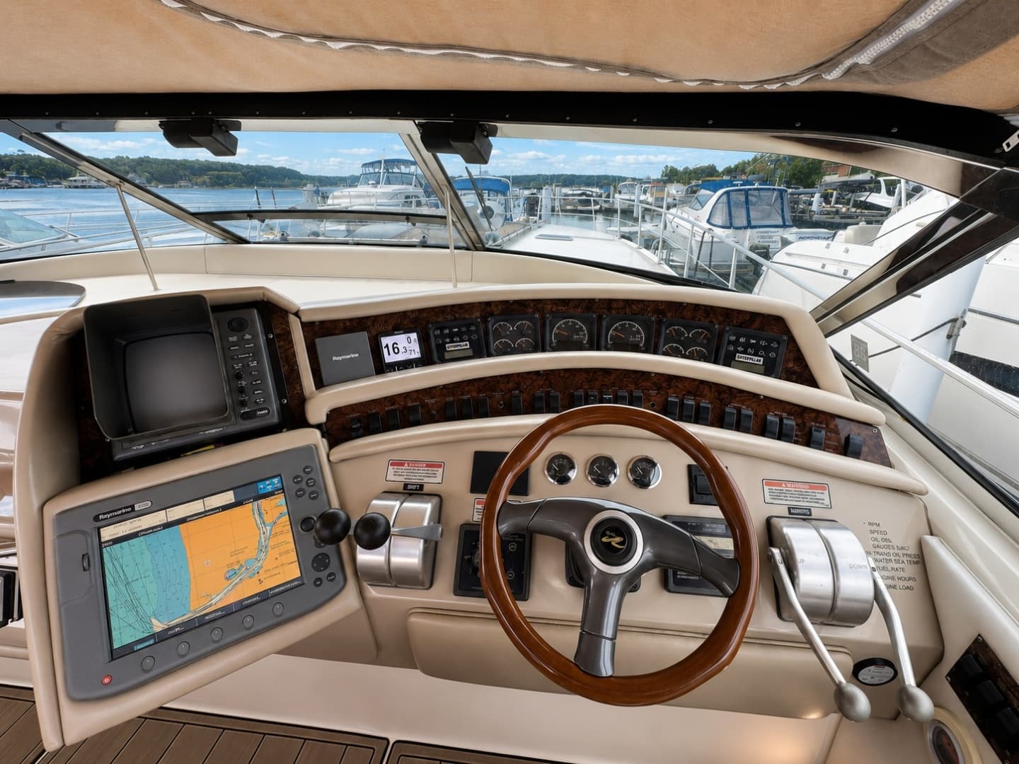 1999 Sea Ray 500 Sundancer