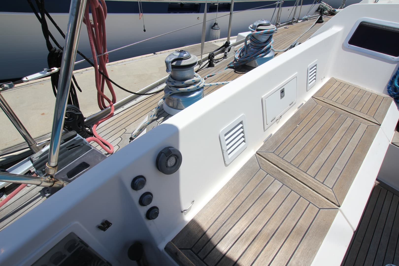 2000 Nautor Swan 