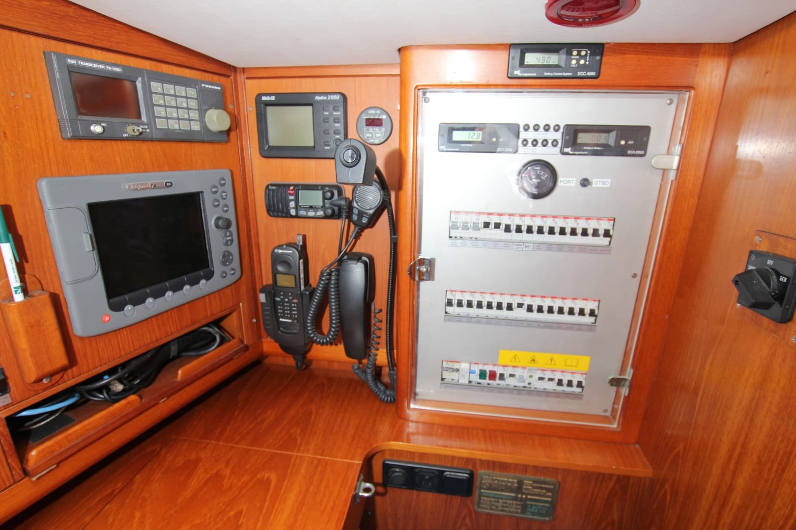 2000 Nautor Swan 
