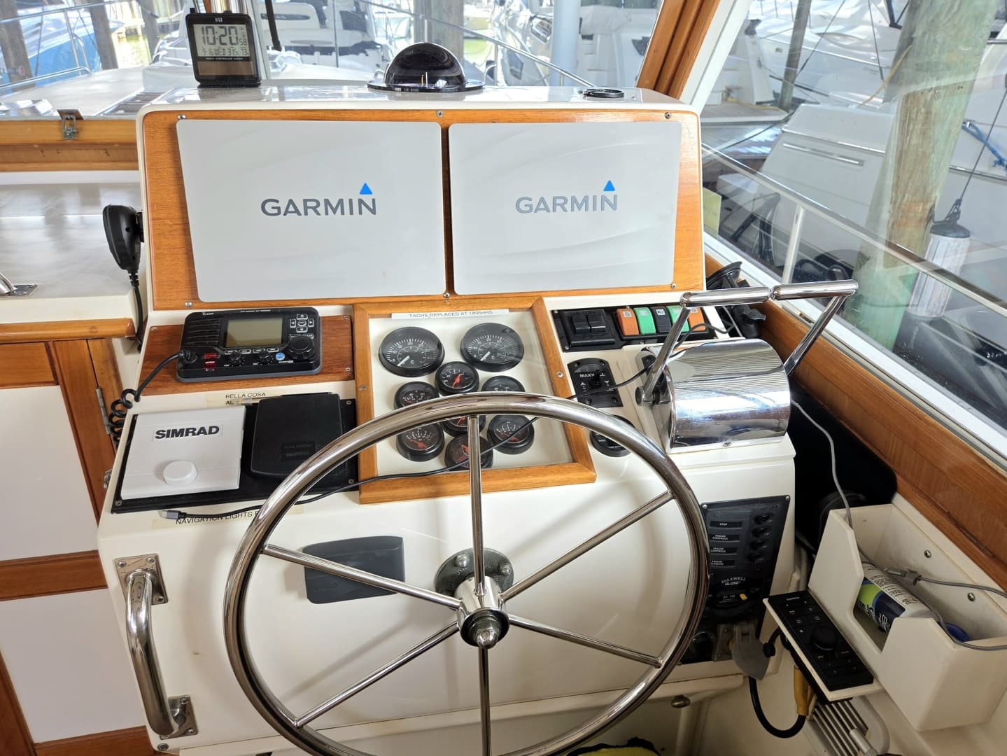 2001 Grand Banks Eastbay 43 HX SX