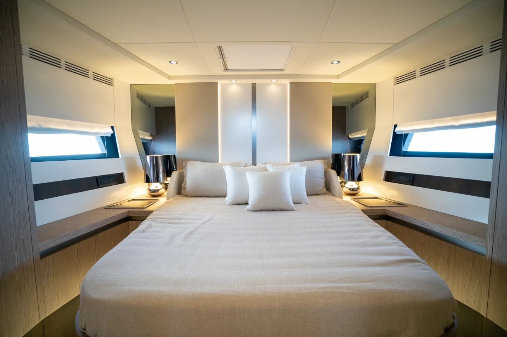 2025 Azimut S6