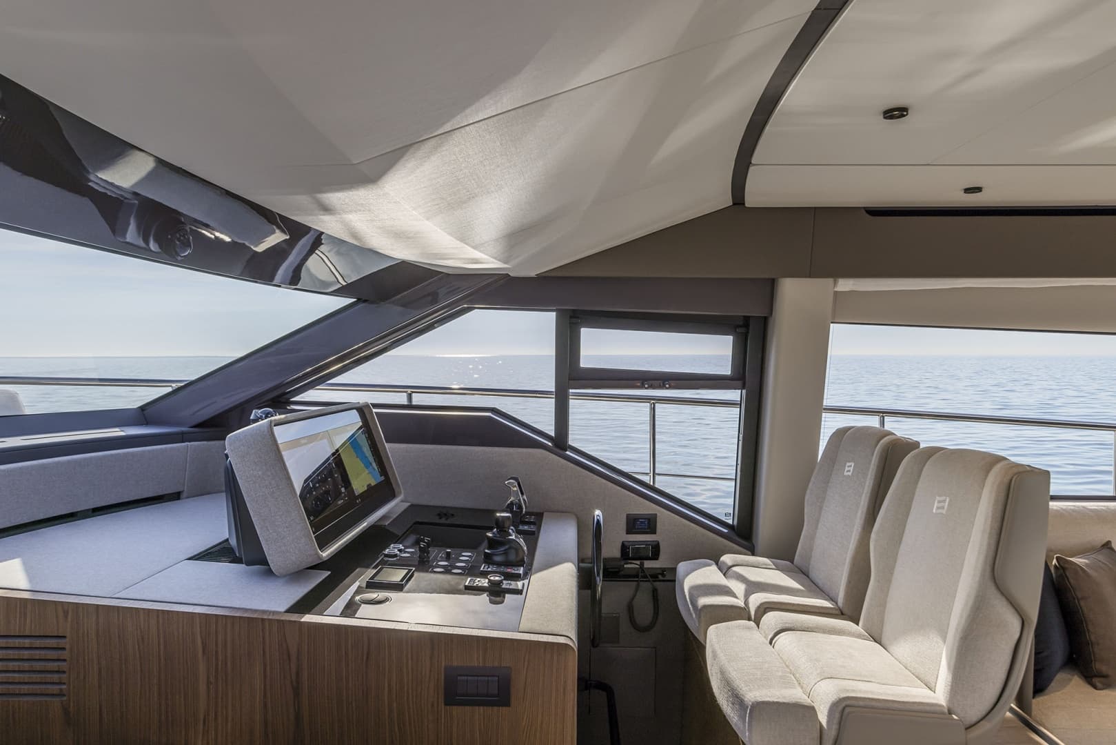 2025 Ferretti Yachts 
