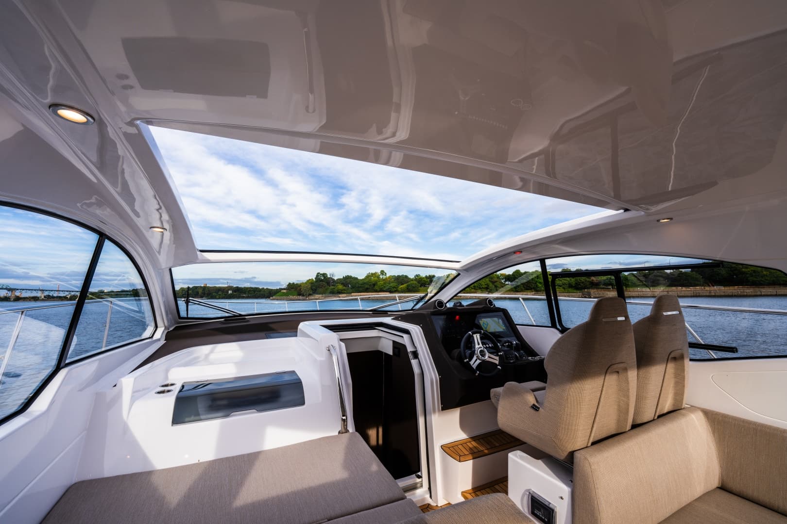 2025 Azimut Atlantis 45