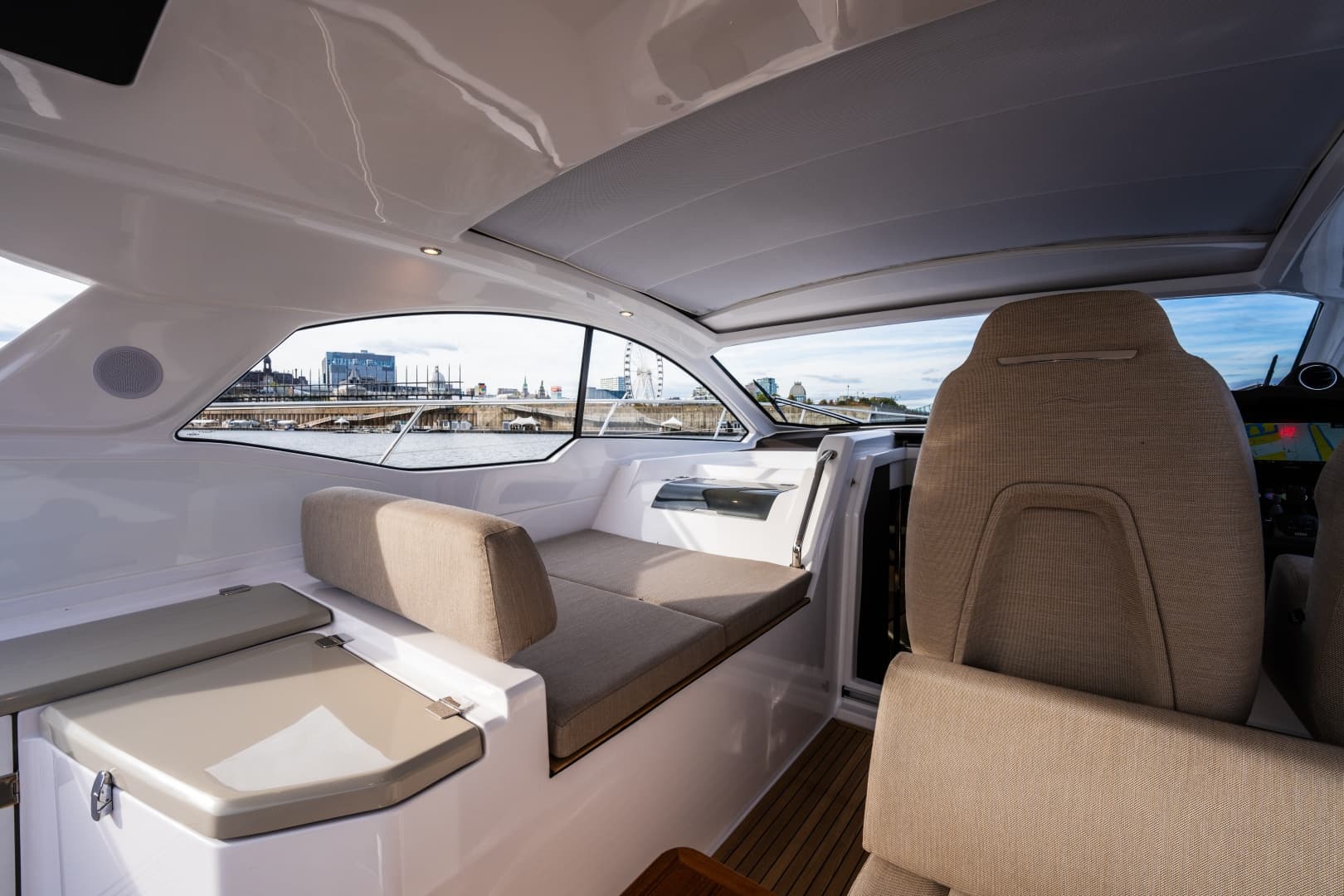 2025 Azimut Atlantis 45