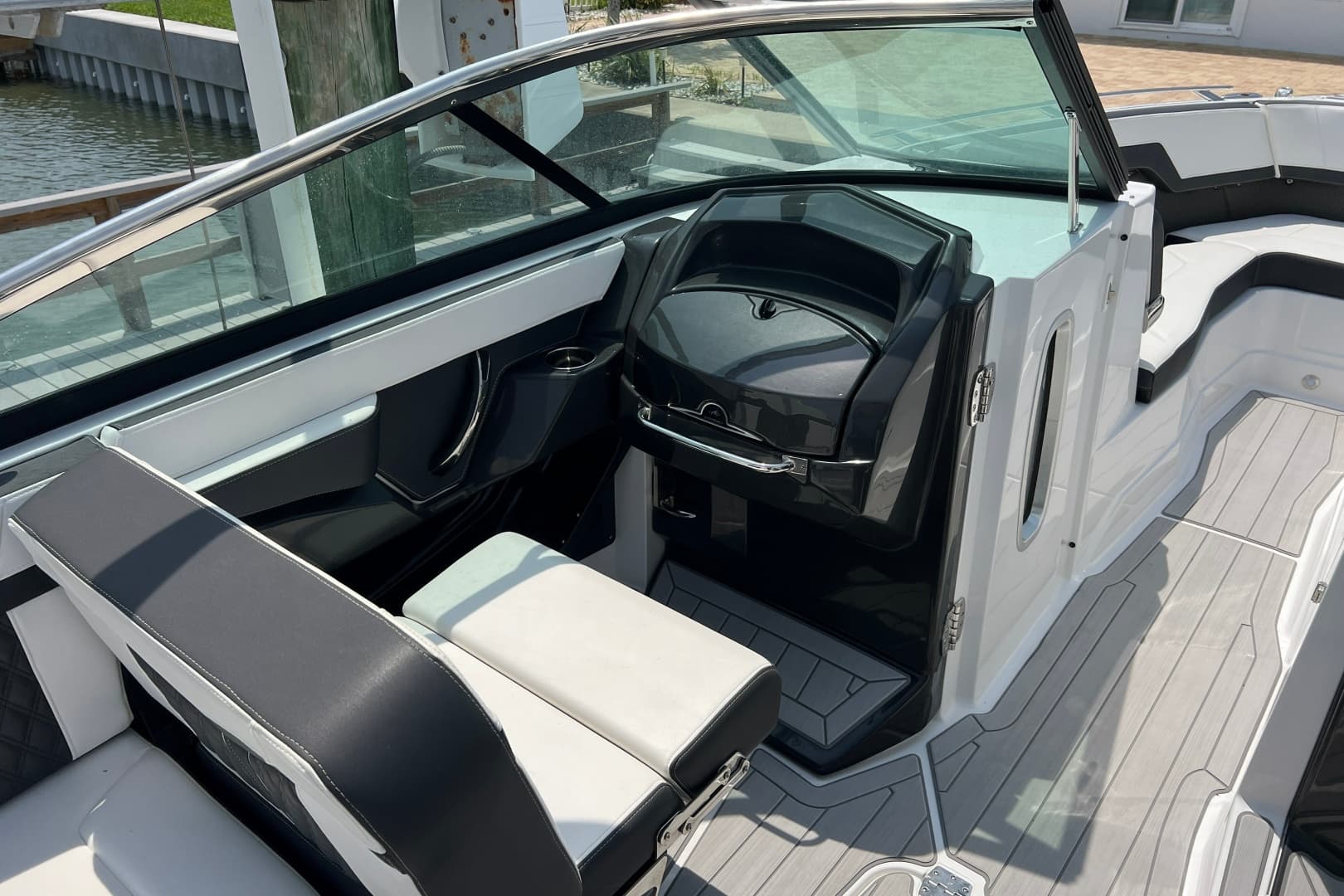 2024 Monterey 275SS Super Sport