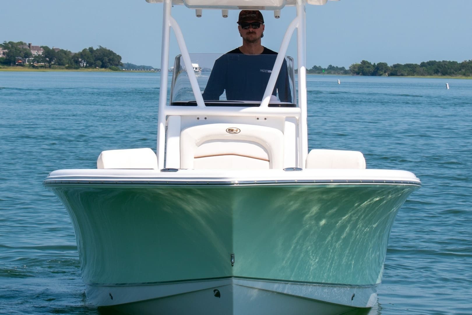 2022 Sea Hunt Ultra 219