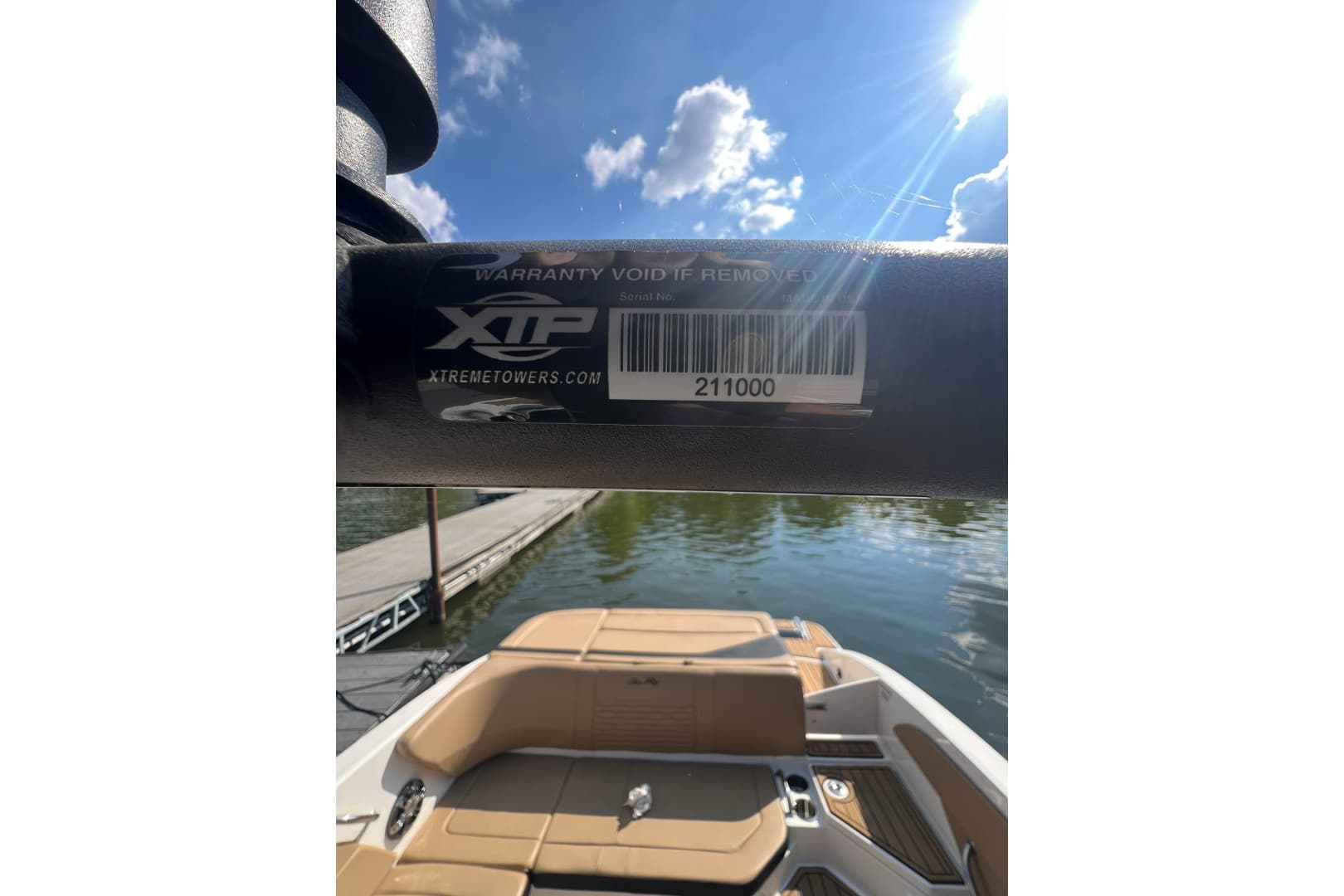 2022 Sea Ray SPX 210