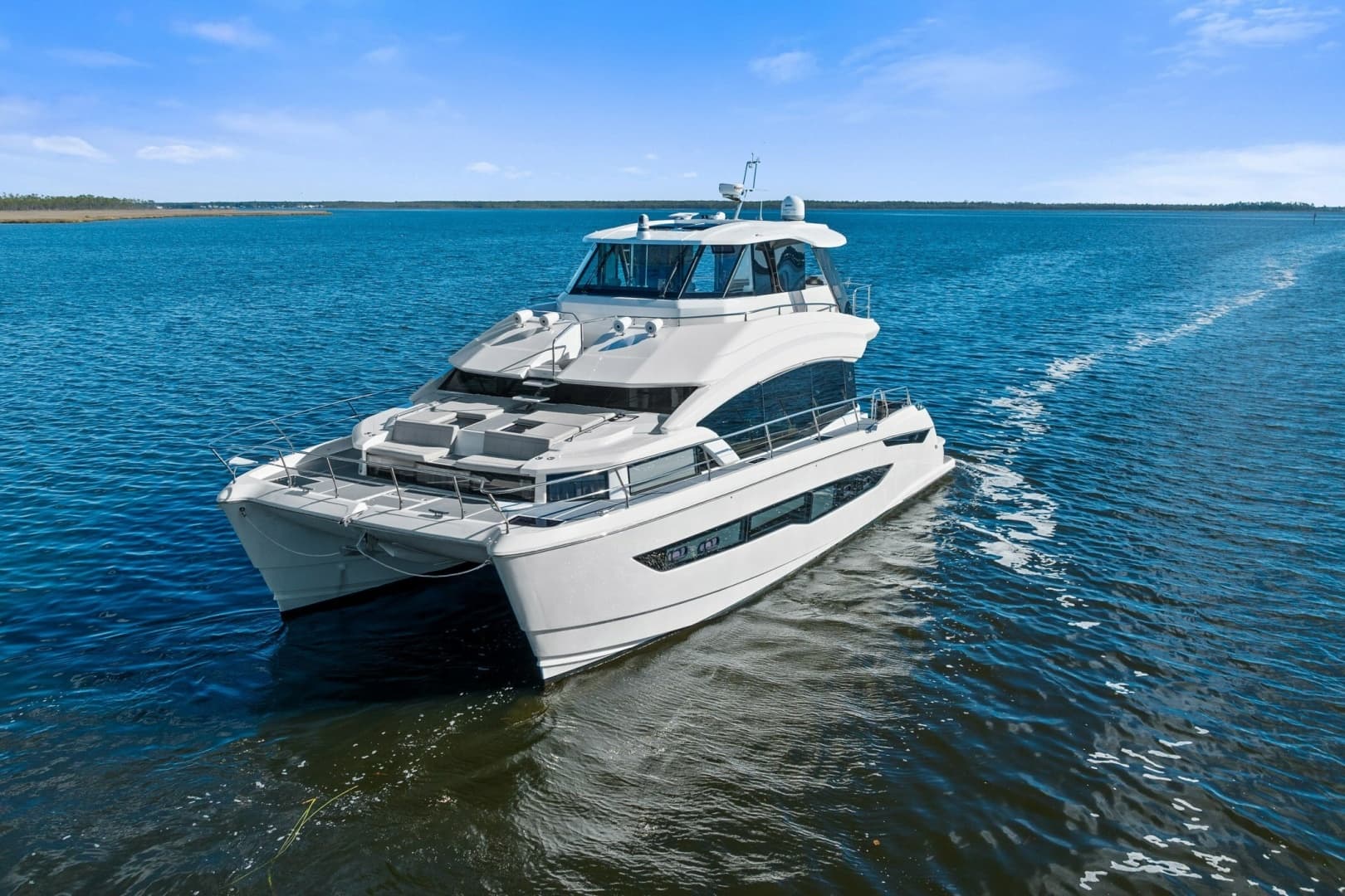 2021 Aquila 54 Yacht