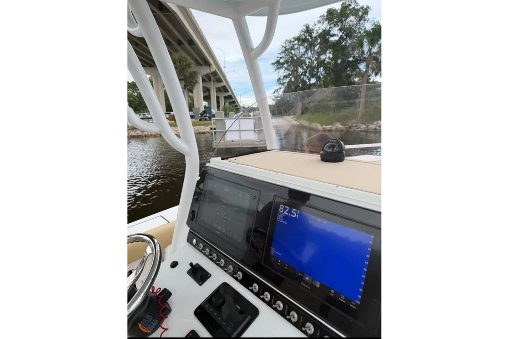 2021 Sportsman Open 242 Center Console