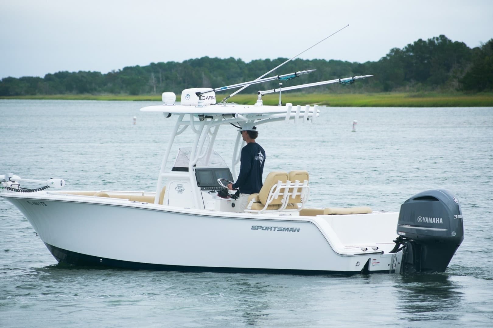 2021 Sportsman Open 242 Center Console