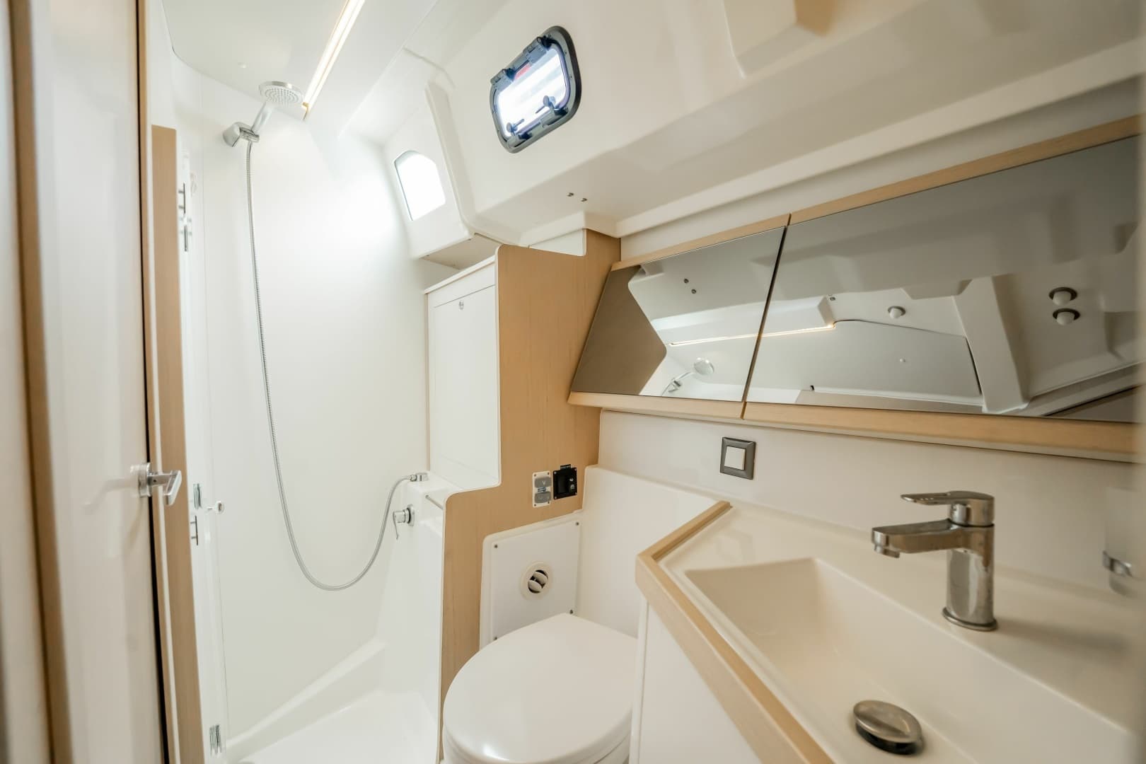 2020 Beneteau Oceanis 46.1