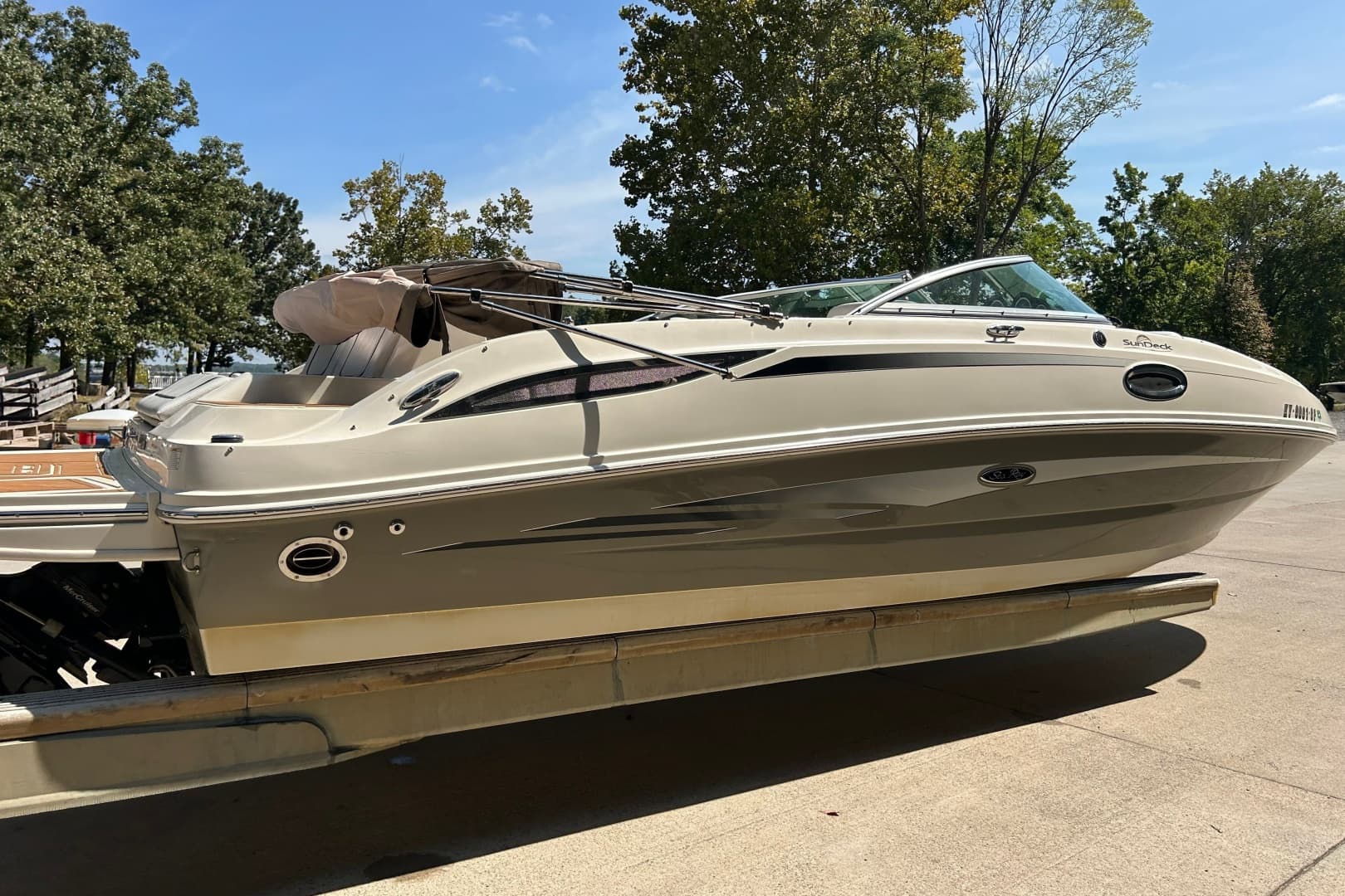2010 Sea Ray 260 Sundeck