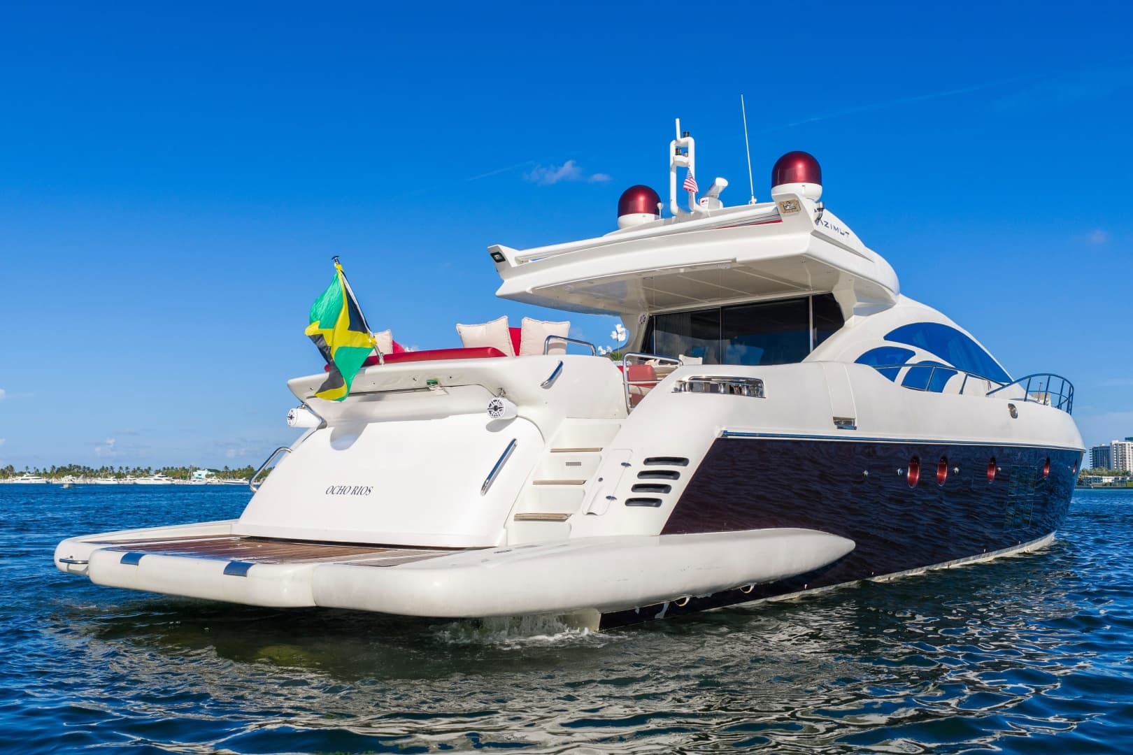 2009 Azimut 86S