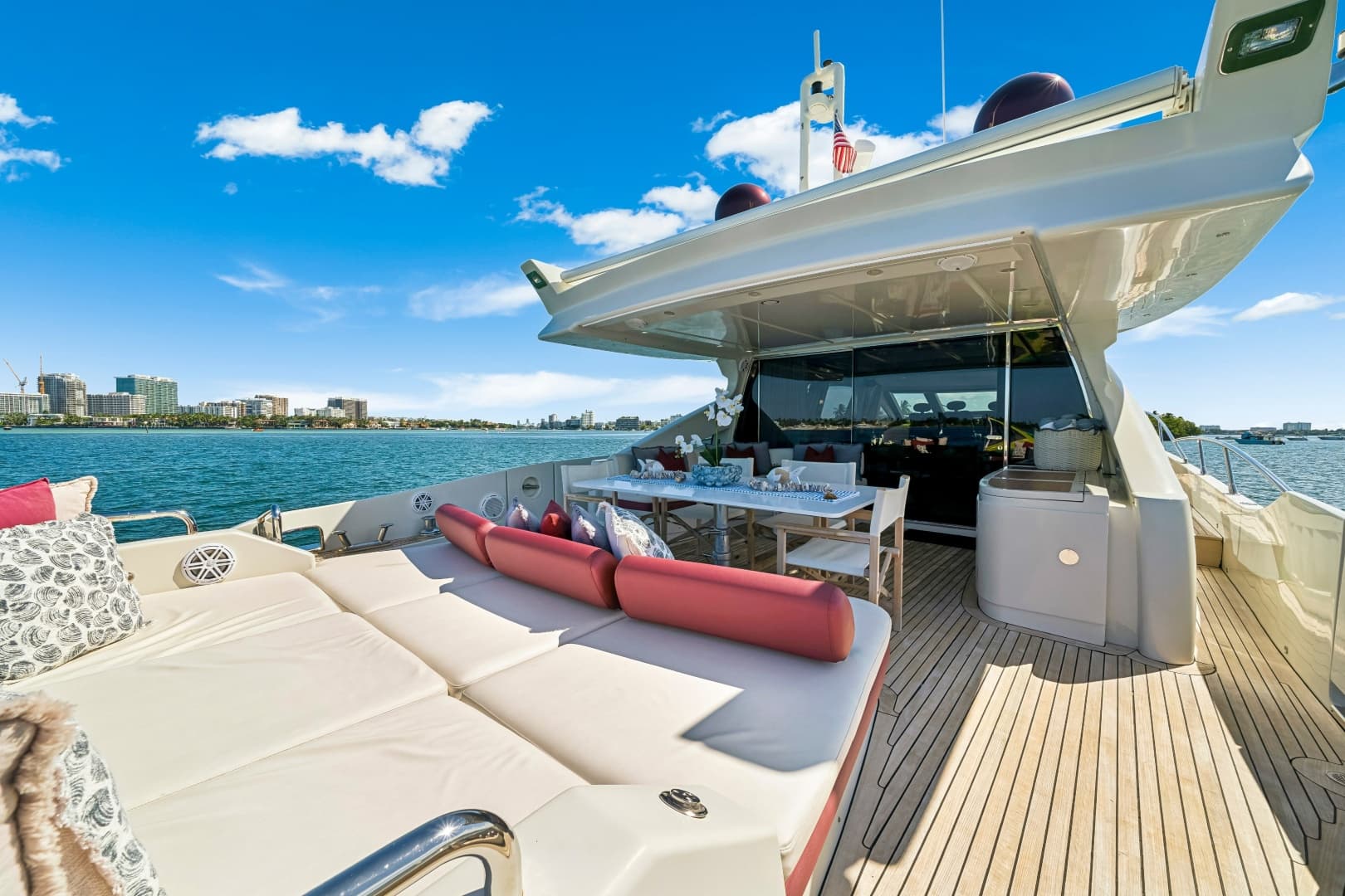 2009 Azimut 86S