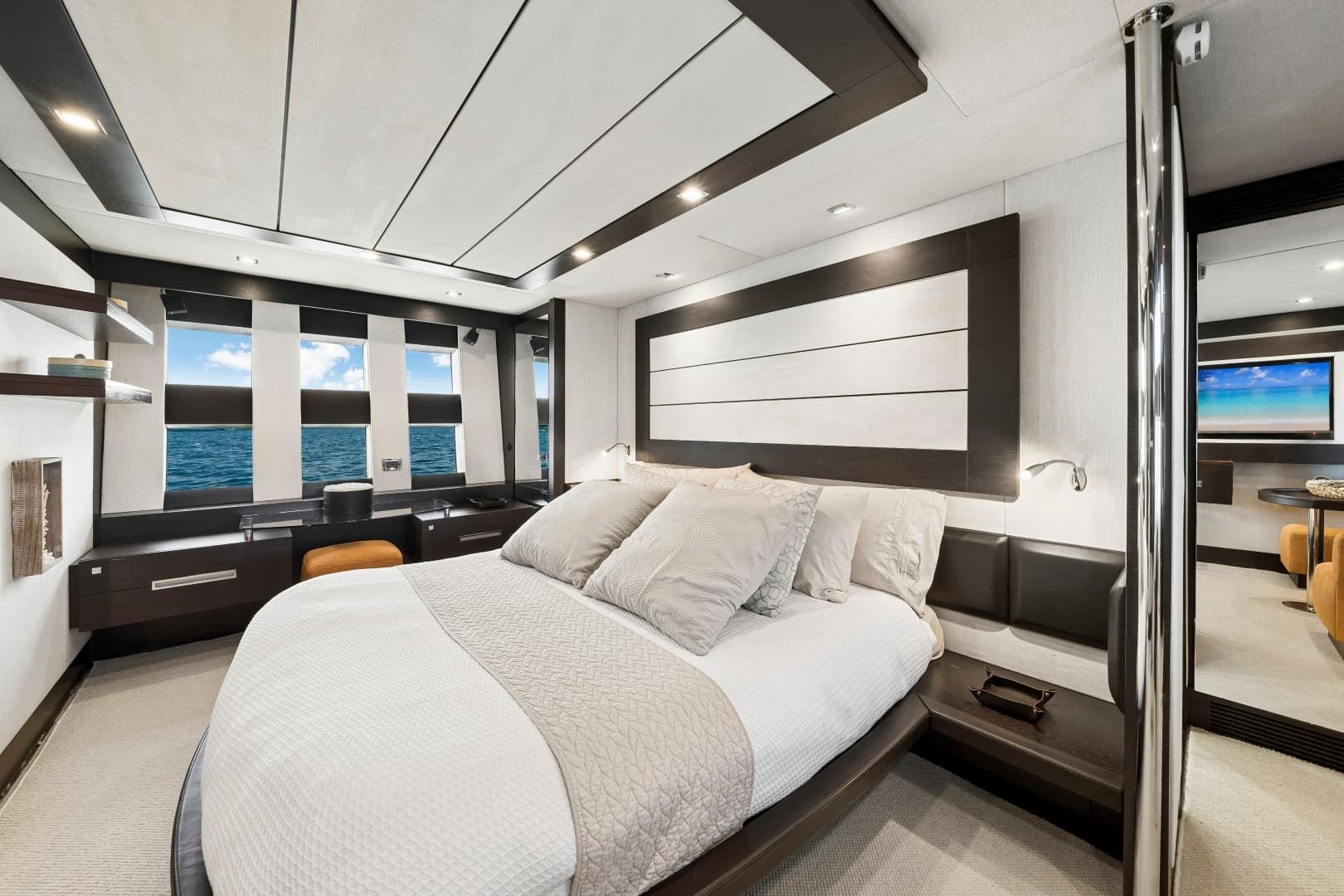 2009 Azimut 86S