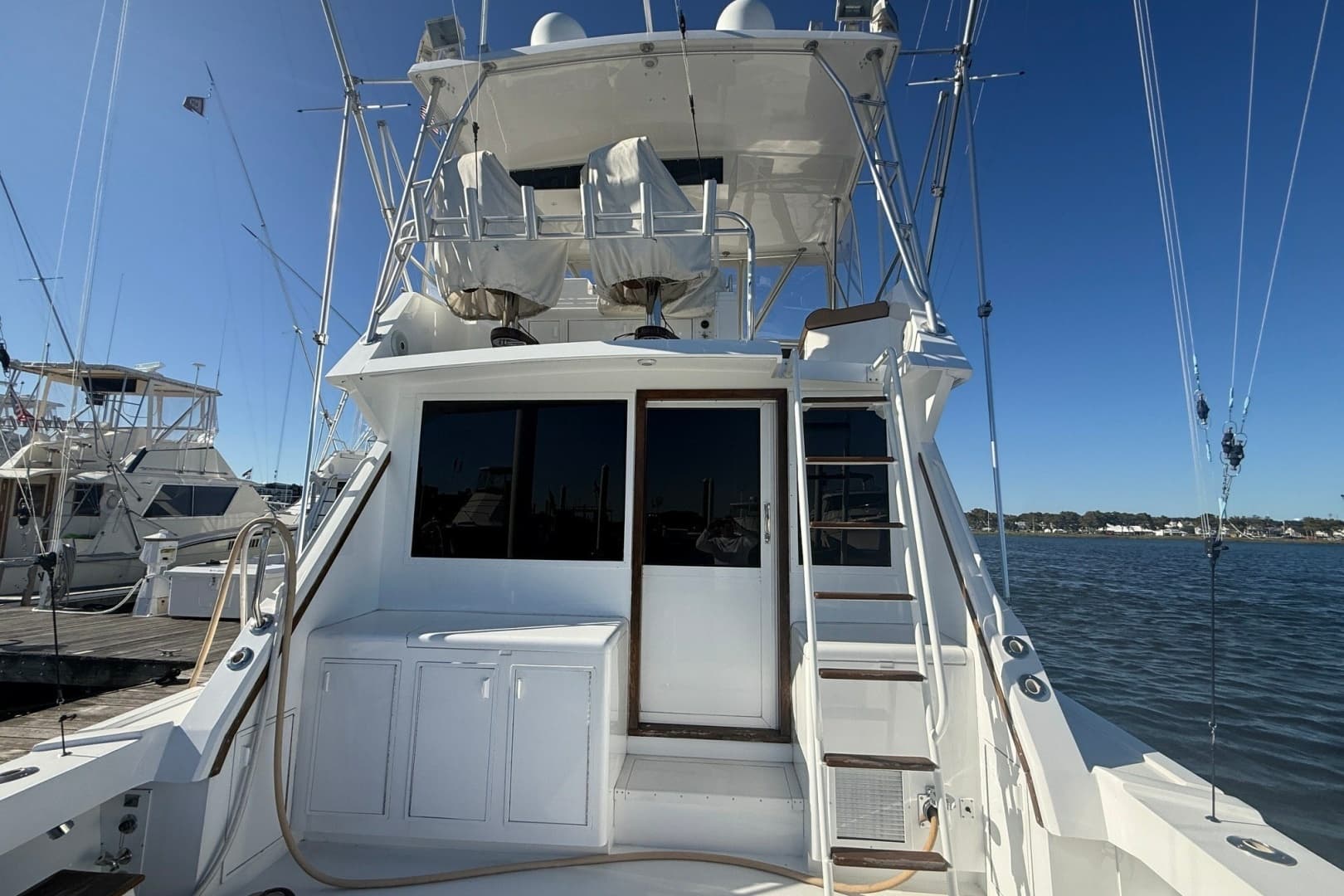 1989 Viking 48 Convertible