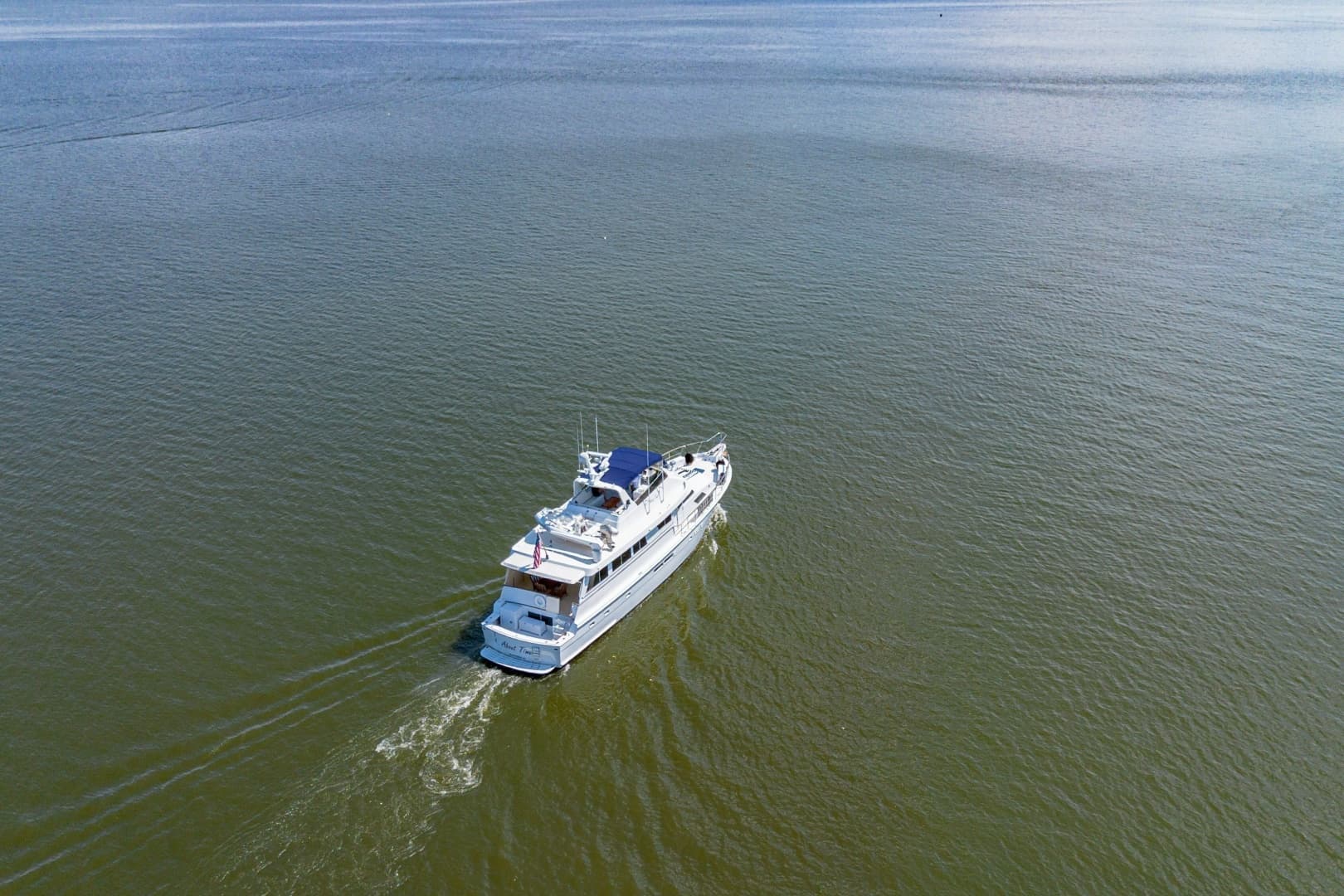 1988 Hatteras 70 Cockpit Motor Yacht