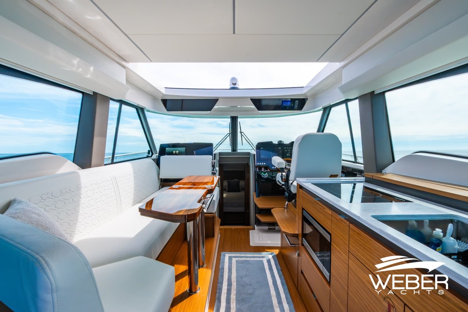 2026 Tiara Yachts 