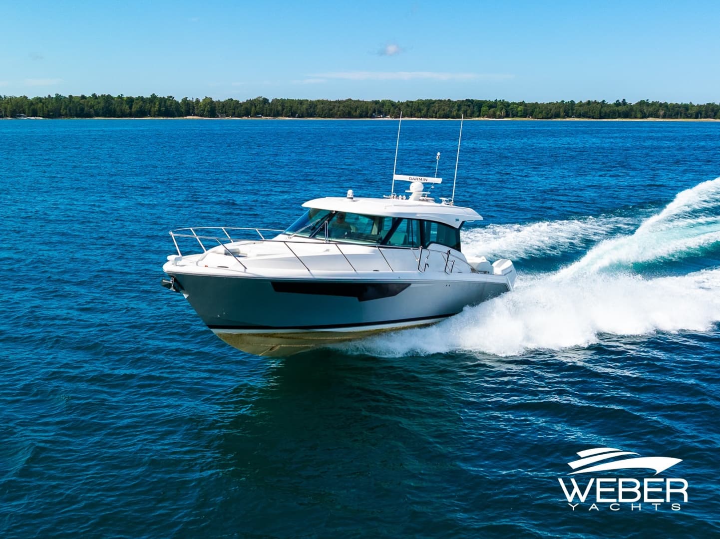 2026 Tiara Yachts 