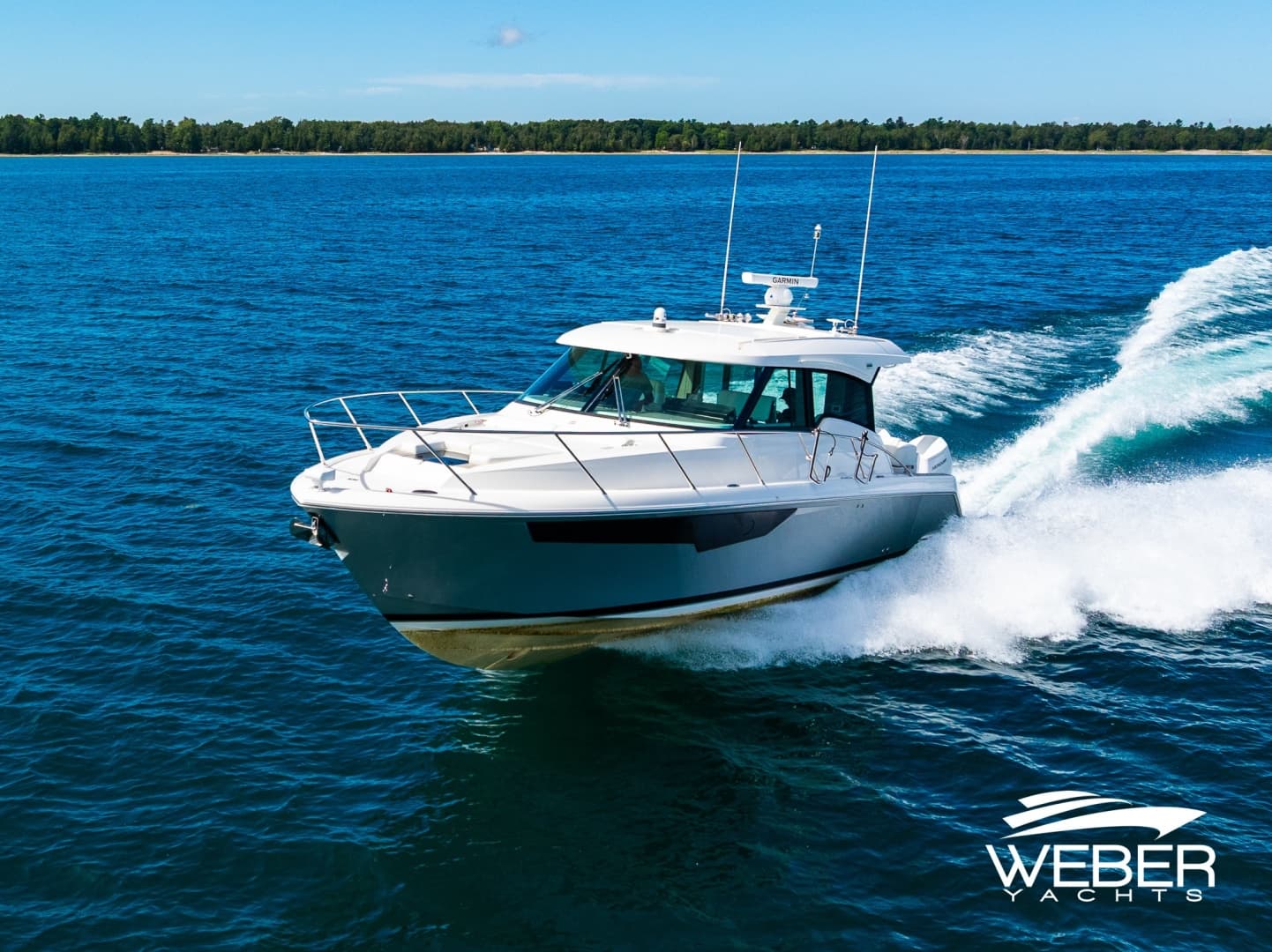 2026 Tiara Yachts 
