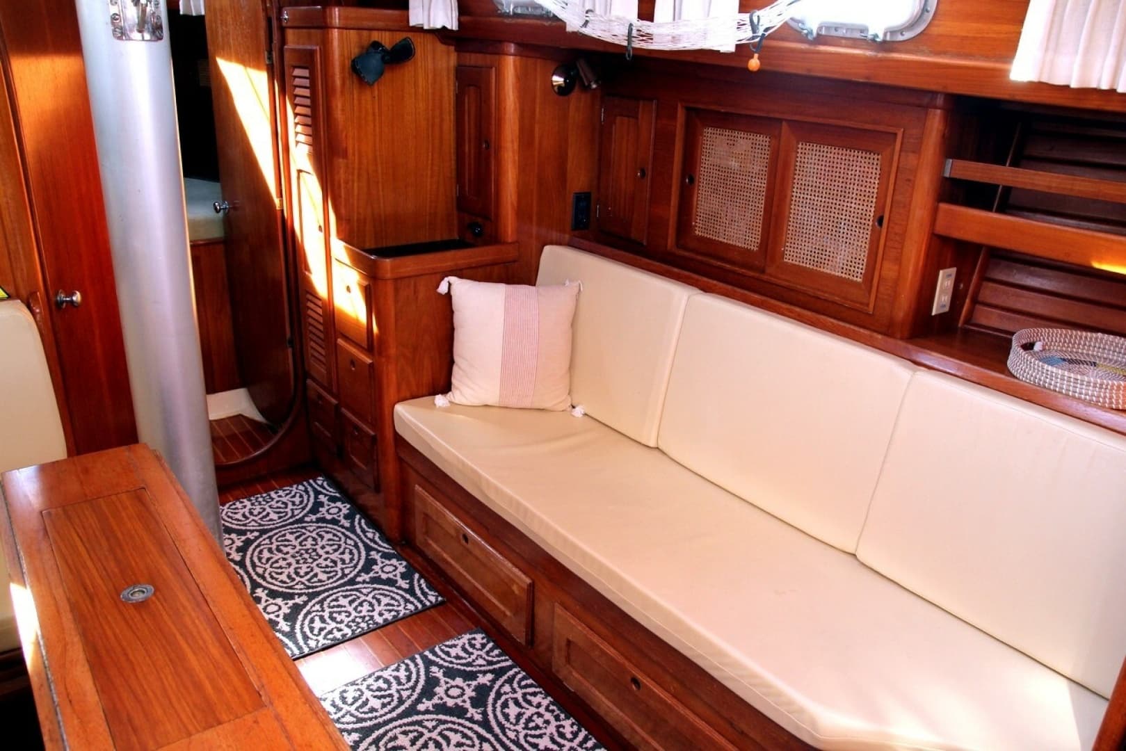 1982 Bristol 41.1