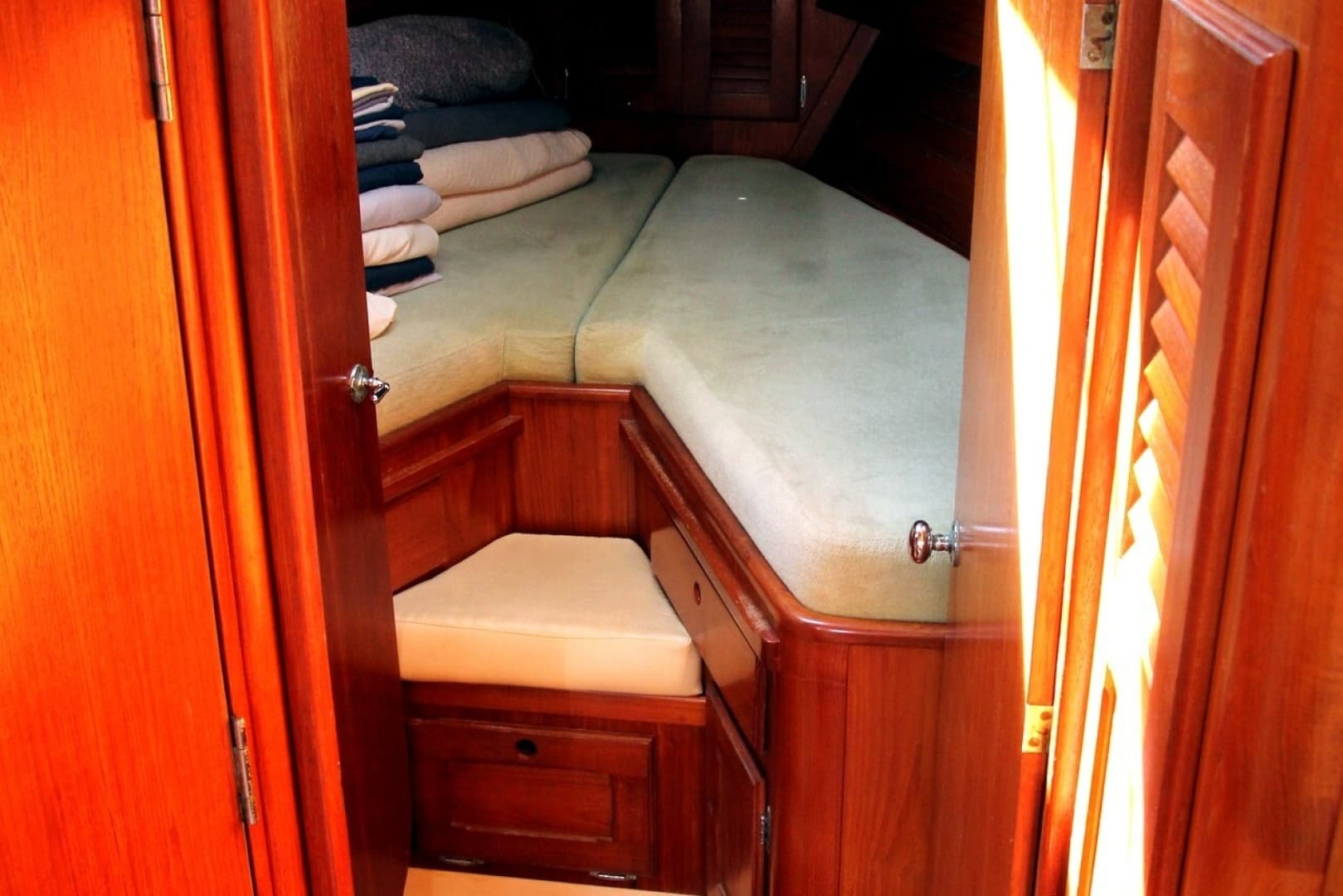 1982 Bristol 41.1