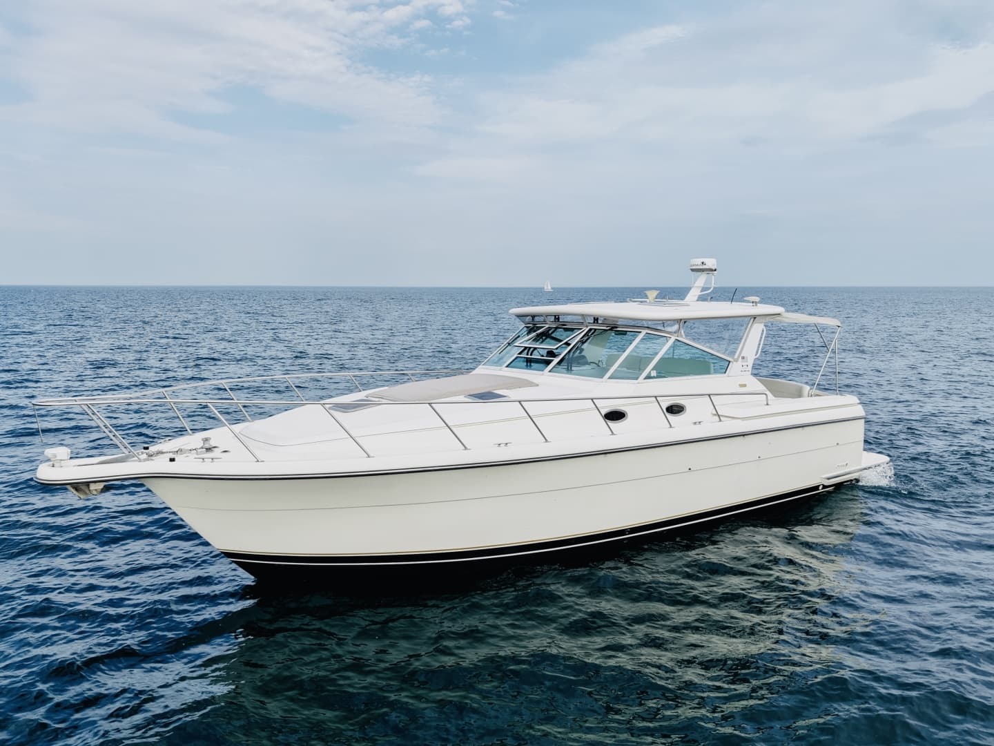 1997 Tiara Yachts 4000 Express