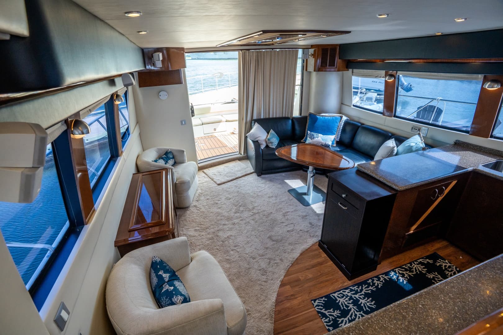 2007 Carver 56 Voyager SE