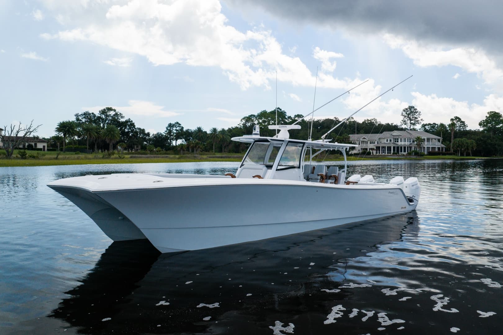2025 Front Runner Catamaran