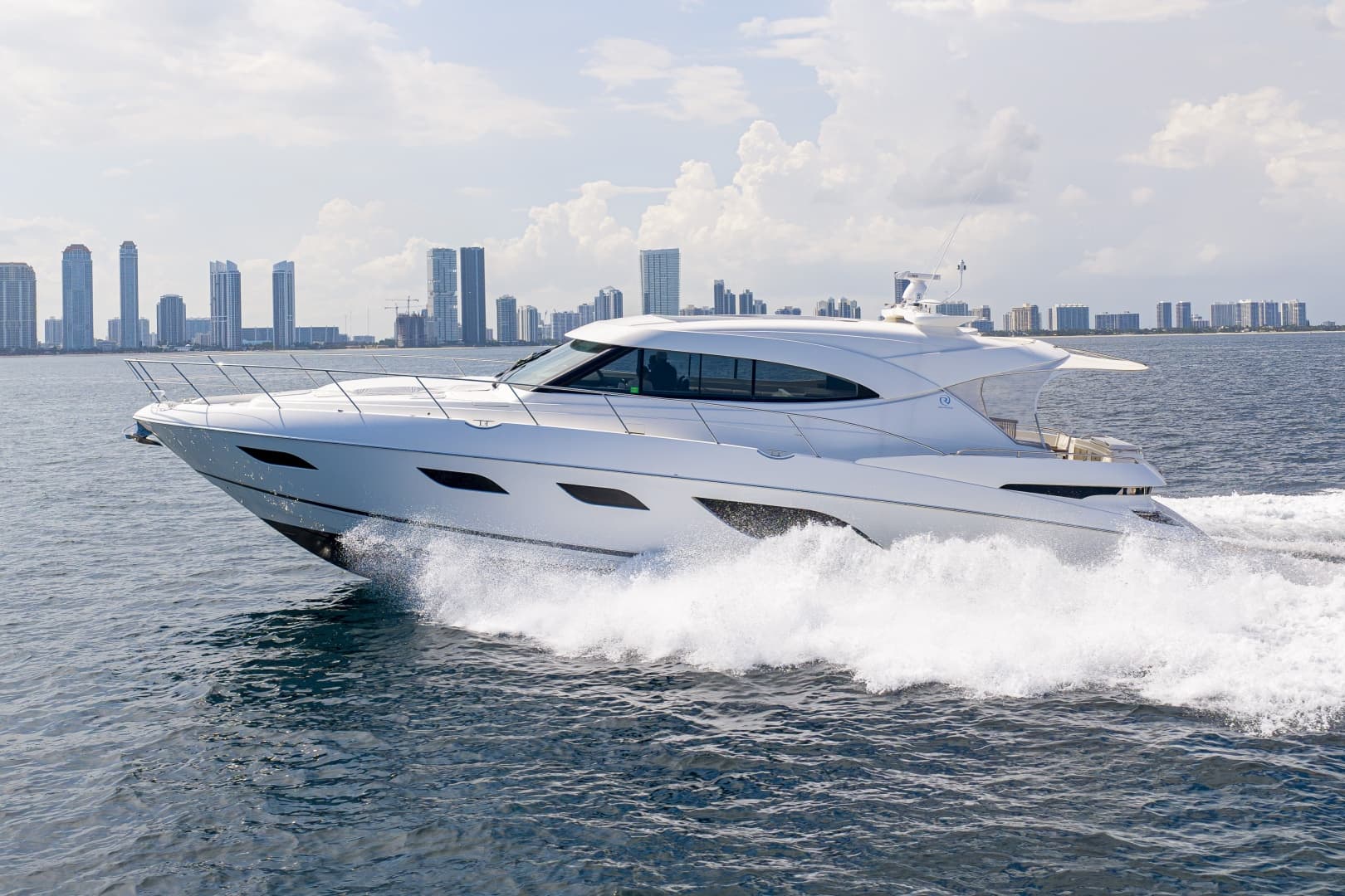 2019 Riviera 6000SY