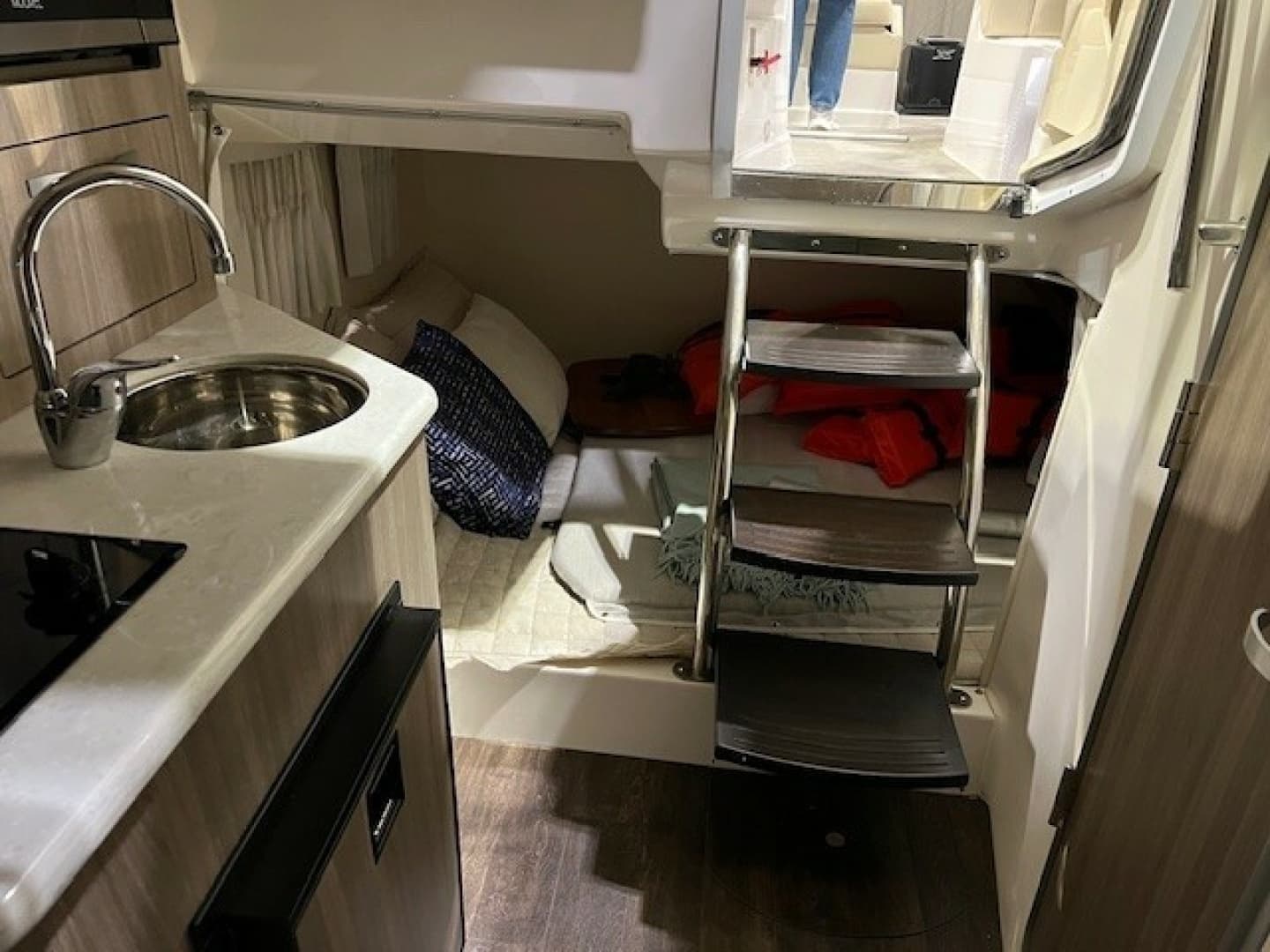 2019 Regal 28 Express