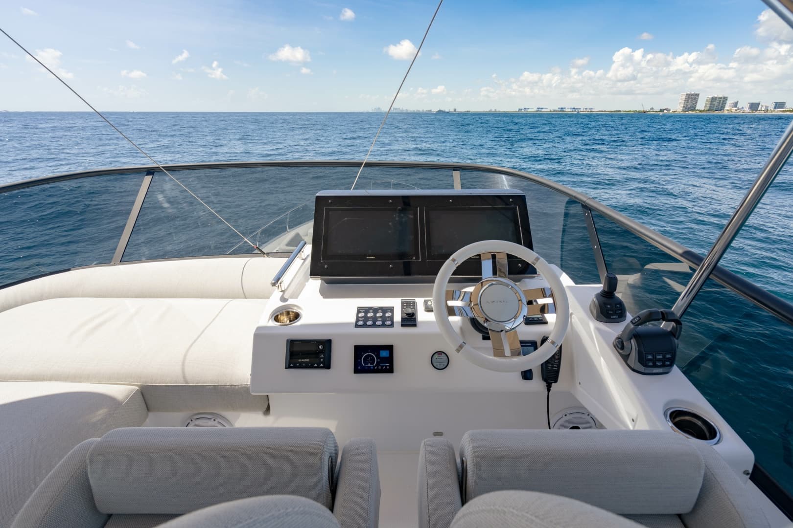 2024 Azimut S7