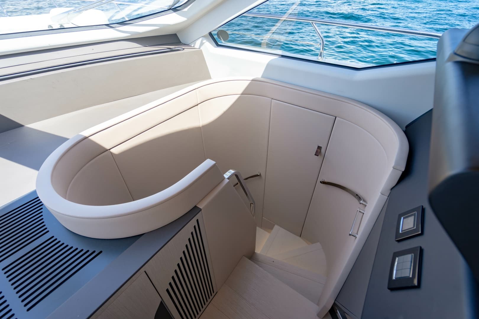 2024 Azimut 