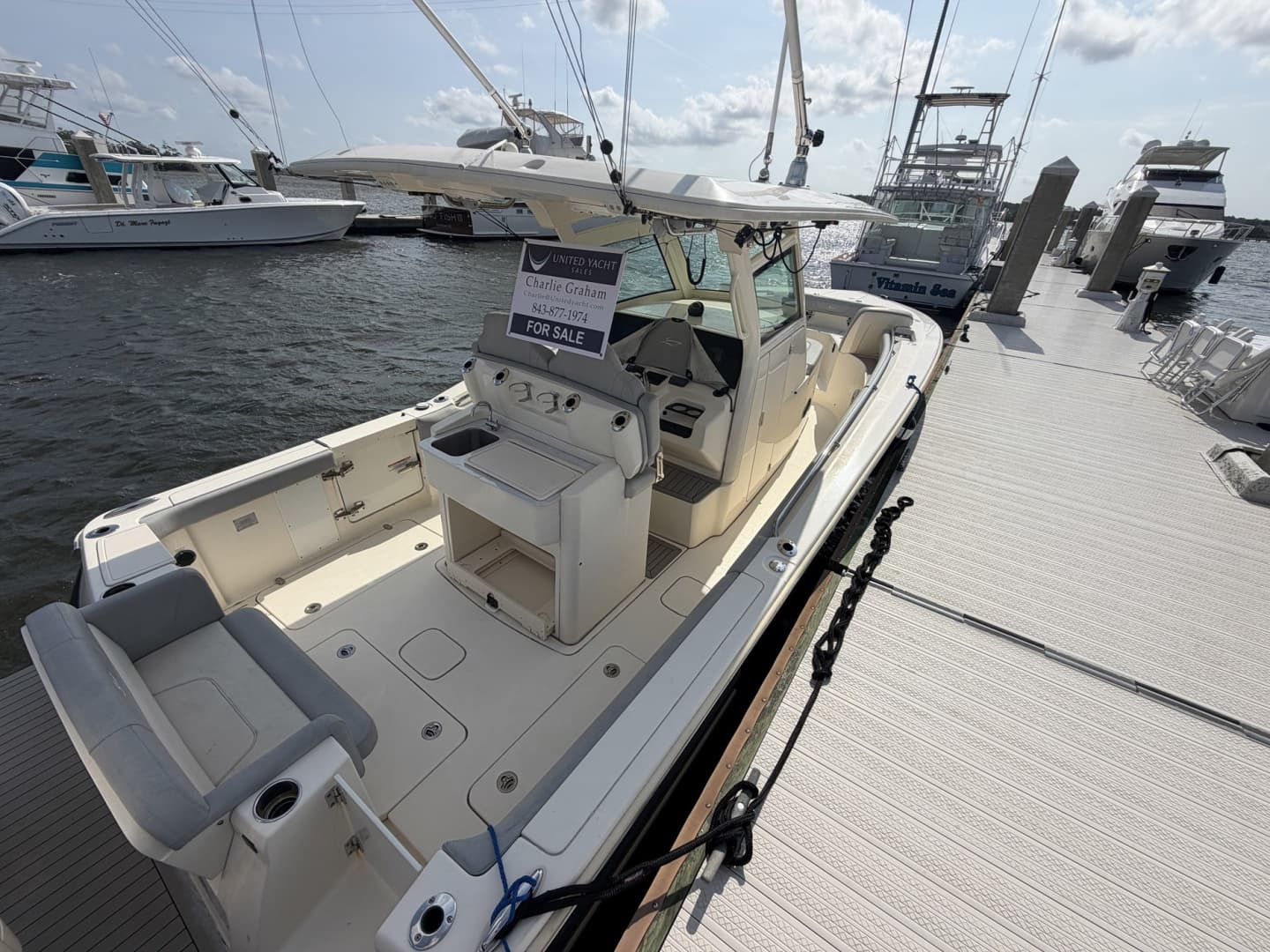 2021 Scout 305 LXF