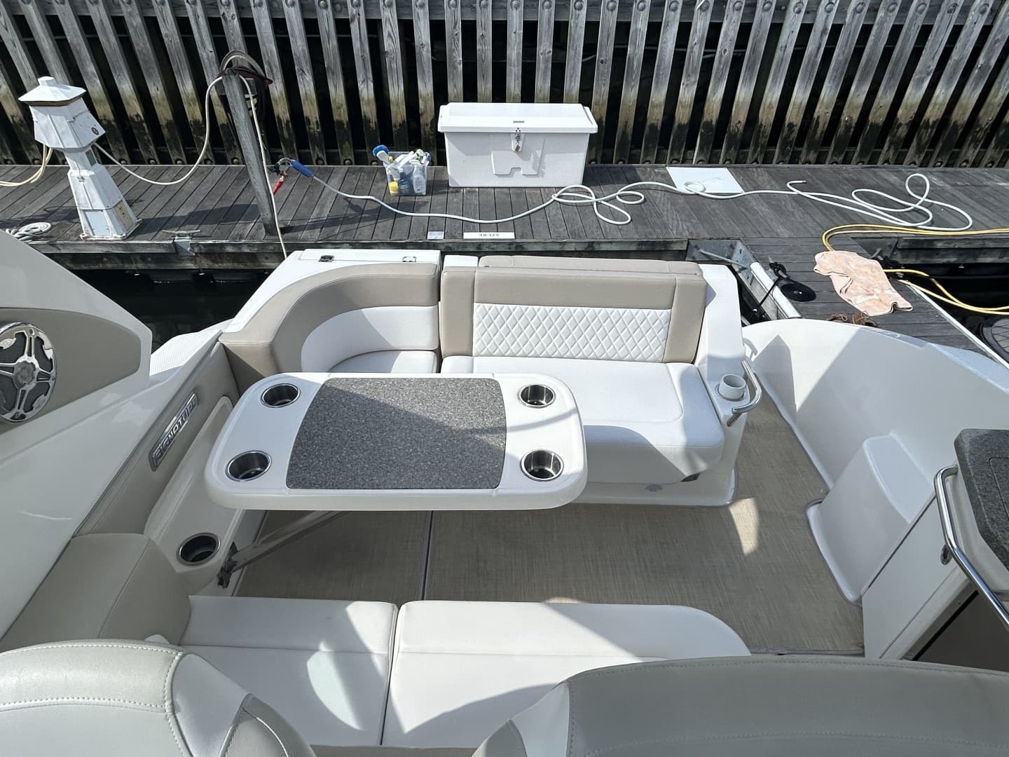 2015 Chaparral 310 Signature