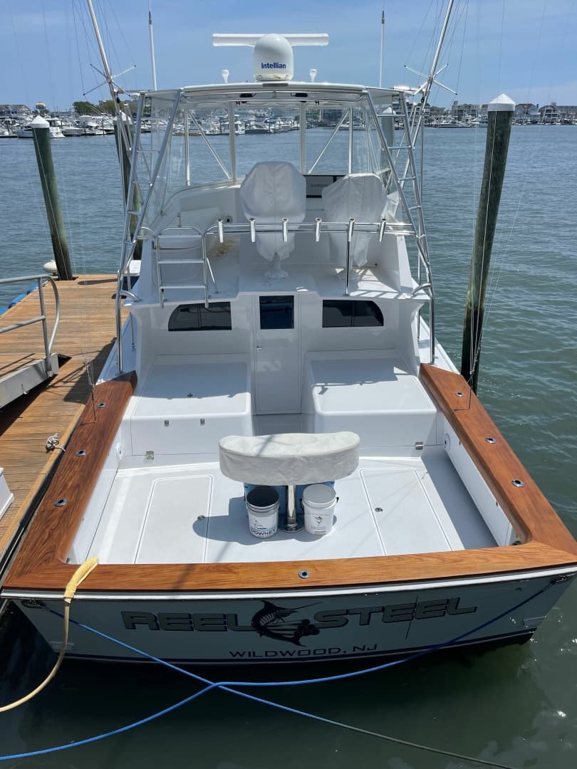 2004 Liberty Flybridge Sport Fish