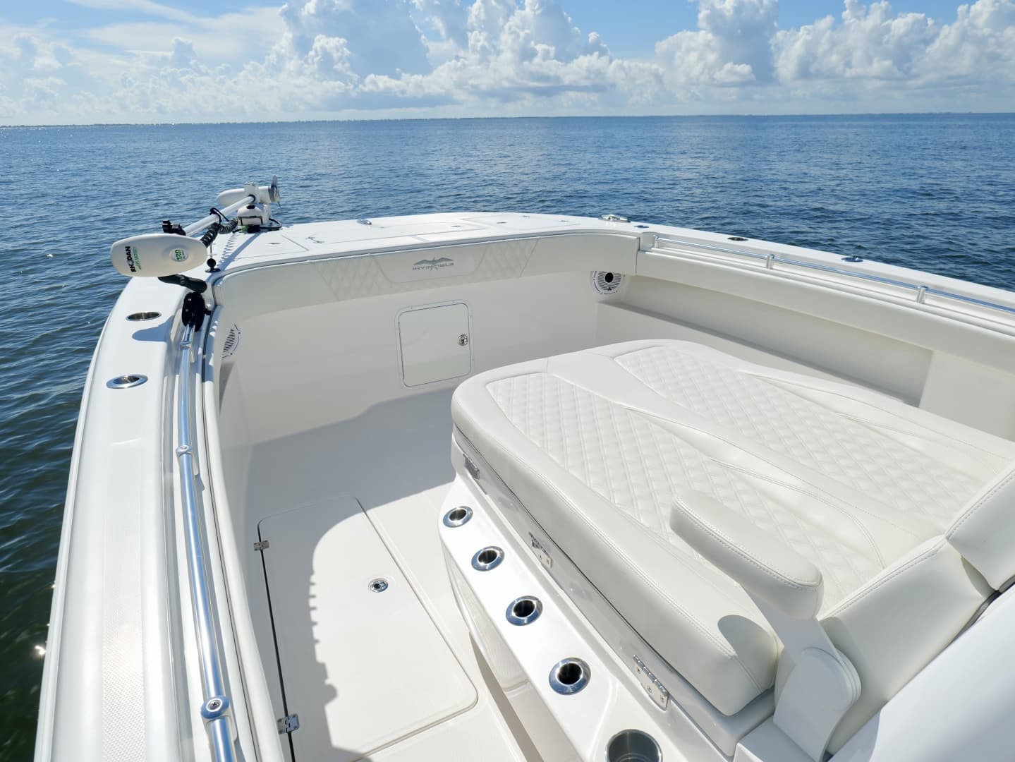 2022 Invincible 33 Catamaran