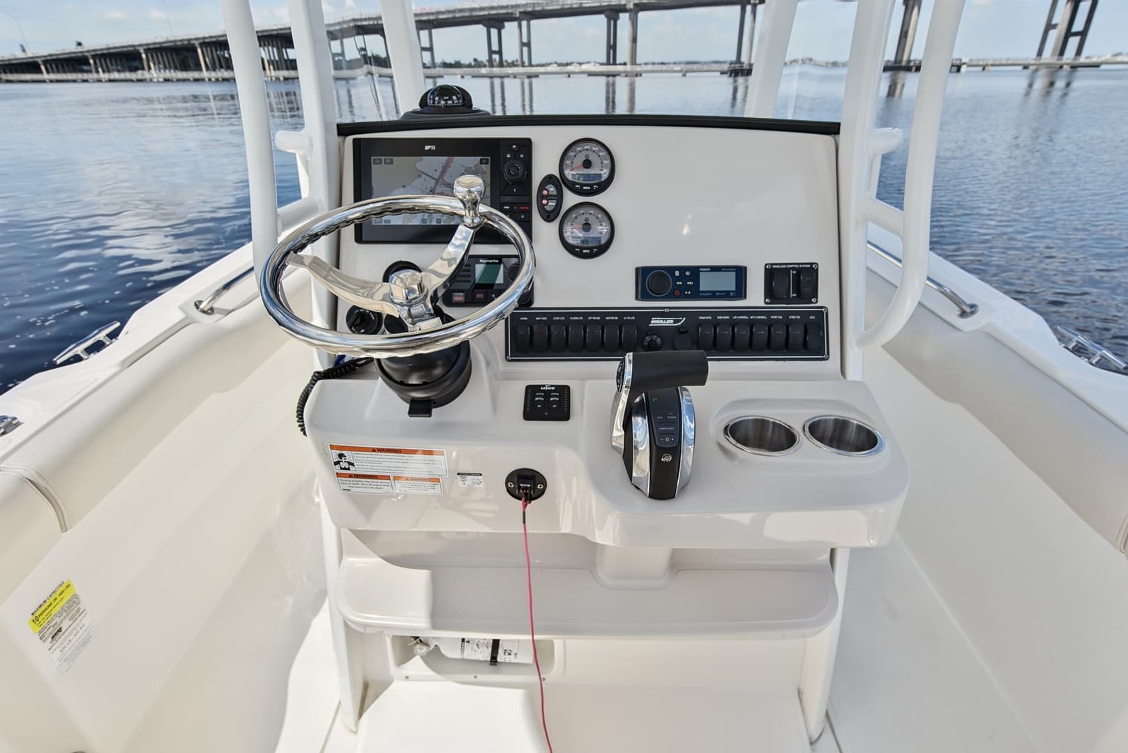 2022 Boston Whaler 230 Outrage