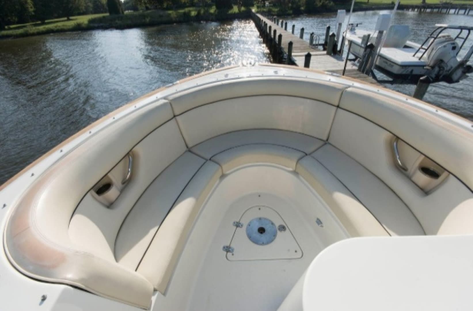 2005 Chris-Craft Launch 28
